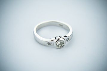 Simple diamond ring.